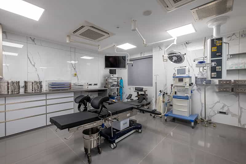 Operation Theatre of the Best Maternity Hospital in Surat